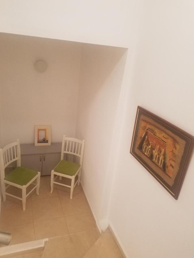 Apartamente Duplex Berti Sarandë エクステリア 写真
